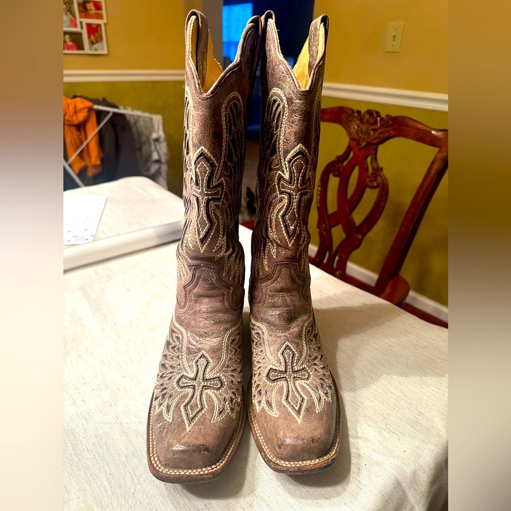 Corral cross square toe cowboy boots